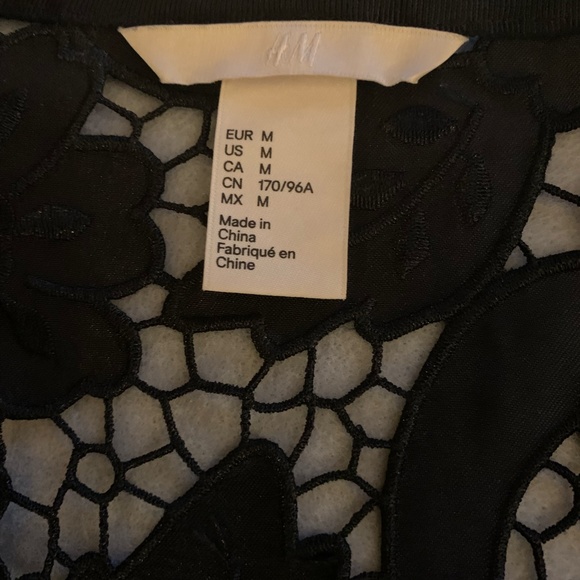 H&M Black Embroidered Satin Lacy Jacket - Picture 5 of 5